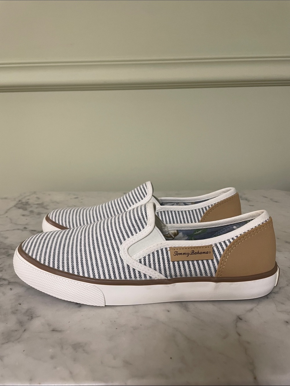 Tommy Bahama Slip-On Sneakers - Women’s Size 8